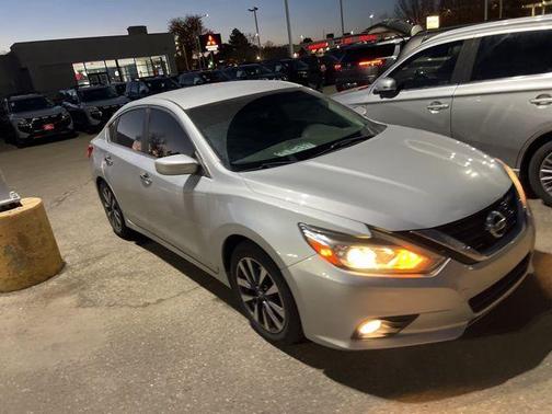2017 Nissan Altima 2.5 SV