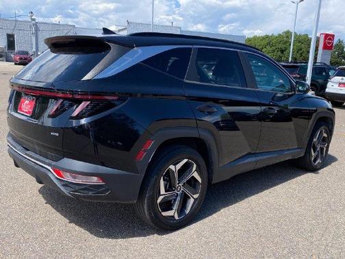 Phantom Black 2022 Hyundai TUCSON SEL