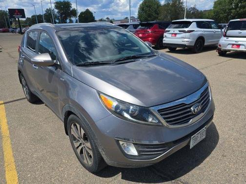 Mineral Silver 2013 Kia Sportage EX