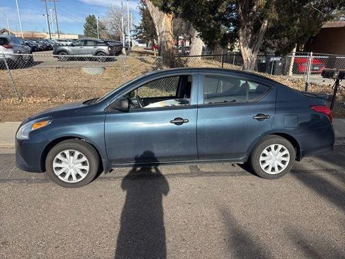 2015 Nissan Versa 1.6 S+