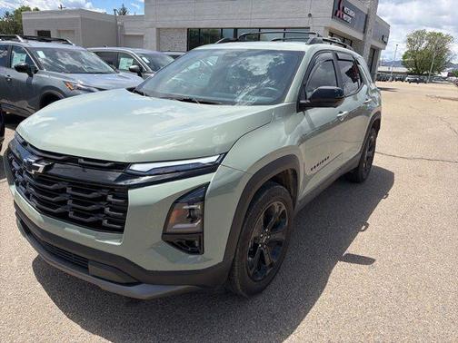 Green 2025 Chevrolet Equinox LT