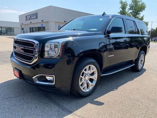 2017 GMC Yukon SLT