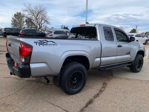 2018 Toyota Tacoma SR