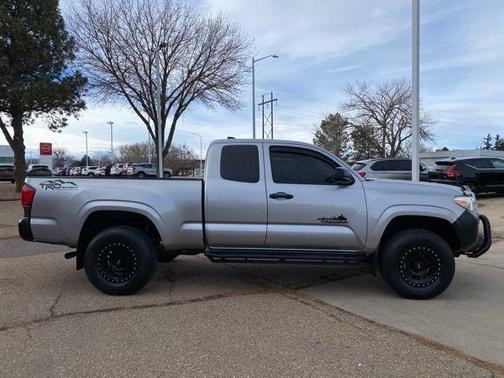 2018 Toyota Tacoma SR