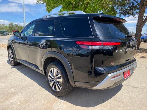 Black 2025 Nissan Pathfinder SL