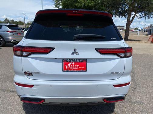 White Diamond / Black 2024 Mitsubishi Outlander PHEV SE RALLIART