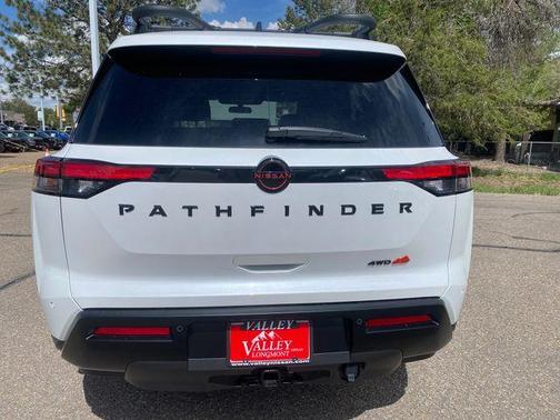 Everest White P 2026 Nissan Pathfinder Rock Creek