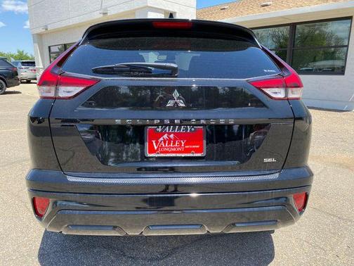 Labrador Black Pearl 2026 Mitsubishi Eclipse Cross SEL