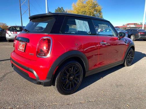 2024 MINI Hardtop Cooper