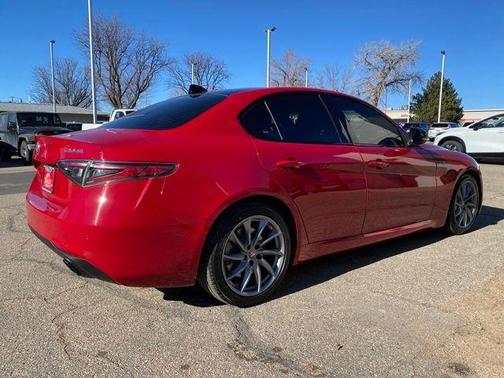 2024 Alfa Romeo Giulia Ti