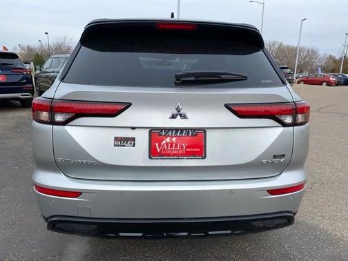 2025 Mitsubishi Outlander PHEV 