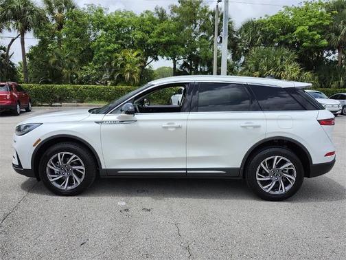 2023 Lincoln Corsair STANDARD