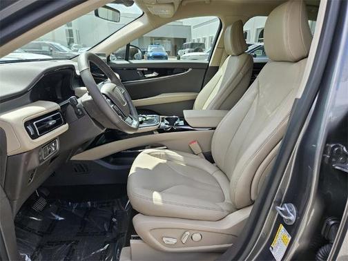 2022 Lincoln Nautilus STANDARD