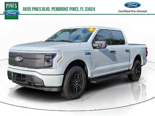SPACE WHITE METALLIC 2025 Ford F-150 XLT