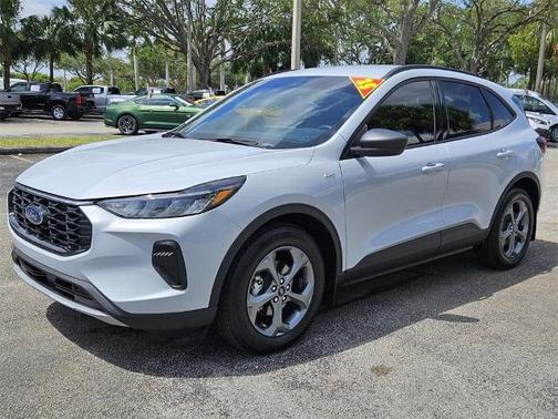 2025 Ford Escape ST-LINE