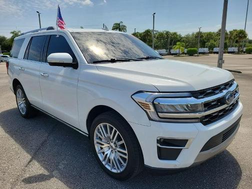 STAR WHITE MET TRI-COAT 2024 Ford Expedition LIMITED