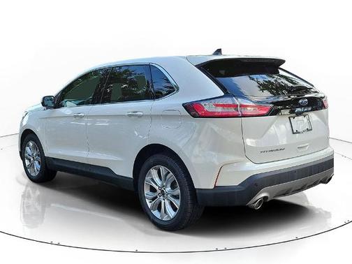 STAR WHITE 2023 Ford Edge TITANIUM