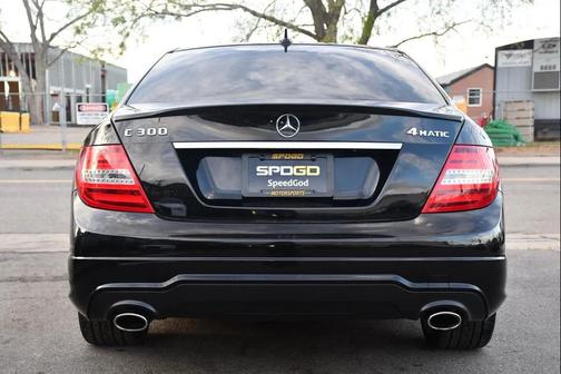 Black 2014 Mercedes-Benz C-Class C 300 4MATIC Luxury