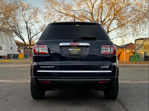 2016 GMC Acadia SLE-2