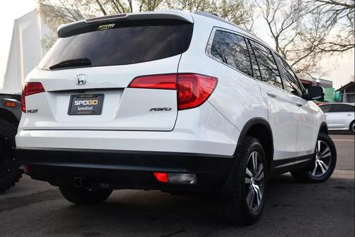 White Diamond Pearl 2017 Honda Pilot EX-L