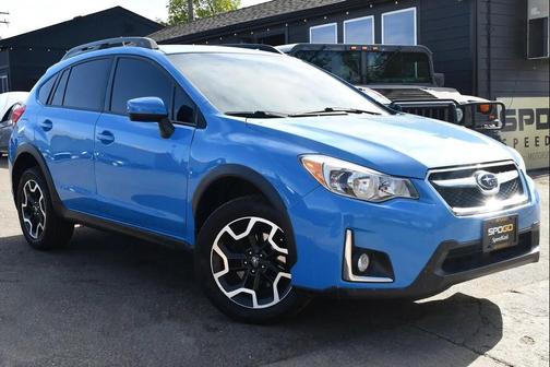 Blue 2017 Subaru Crosstrek 2.0i Premium