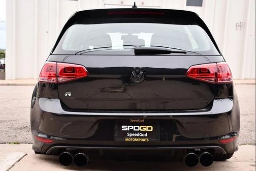 Deep Black Pearl 2016 Volkswagen Golf R 4-Door