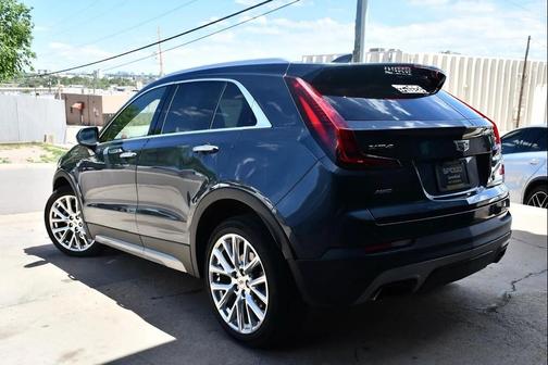 Shadow Metallic 2019 Cadillac XT4 Premium Luxury