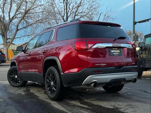 2019 GMC Acadia SLT-1