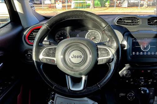 2019 Jeep Renegade Trailhawk