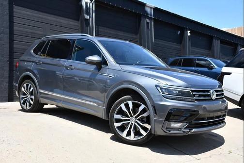 White 2019 Volkswagen Tiguan 2.0T SEL R-Line 4MOTION