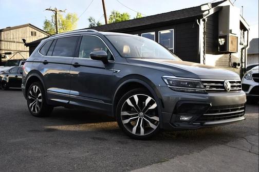 White 2019 Volkswagen Tiguan 2.0T SEL R-Line 4MOTION