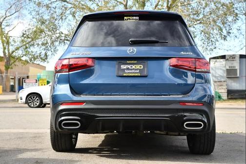 Blue 2022 Mercedes-Benz GLB 250 4MATIC