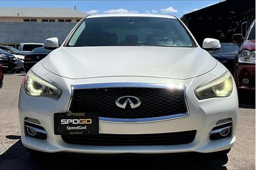 2014 INFINITI Q50 Premium