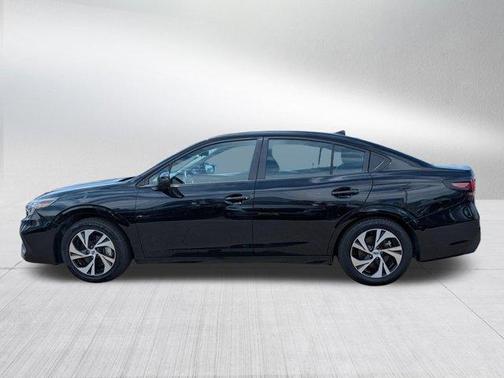 Crystal Black Silica 2025 Subaru Legacy Premium