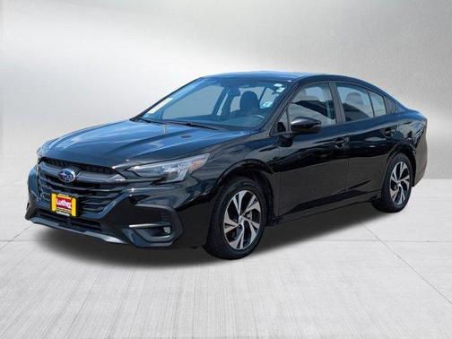 Crystal Black Silica 2025 Subaru Legacy Premium