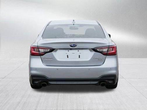 2022 Subaru Legacy Limited XT