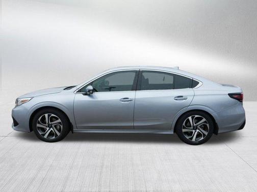 2022 Subaru Legacy Limited XT
