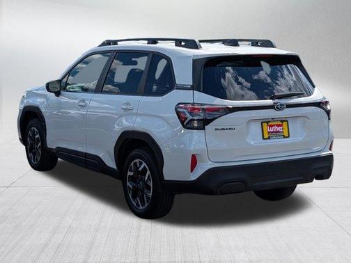 Crystal White Pearl 2025 Subaru Forester Premium