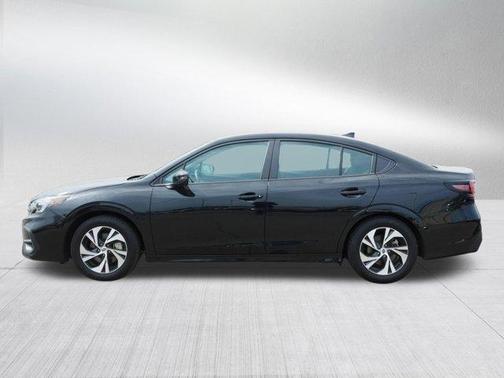 Crystal Black Silica 2025 Subaru Legacy Premium