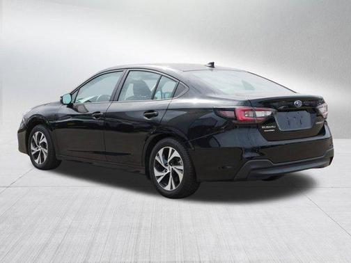 Crystal Black Silica 2025 Subaru Legacy Premium