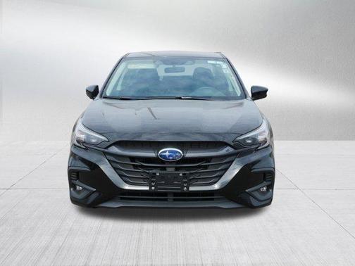 Crystal Black Silica 2025 Subaru Legacy Premium
