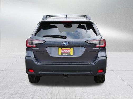 Magnetite Gray Metallic 2024 Subaru Outback Onyx Edition