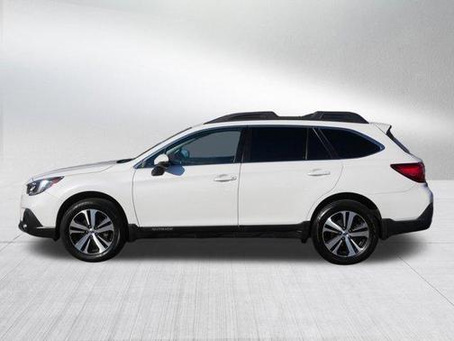 White 2018 Subaru Outback 2.5i Limited