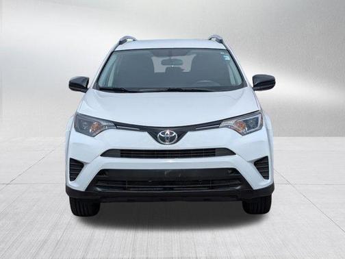 Super White 2016 Toyota RAV4 LE