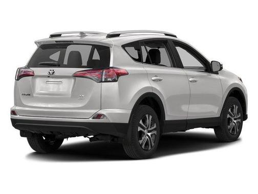 Super White 2016 Toyota RAV4 LE