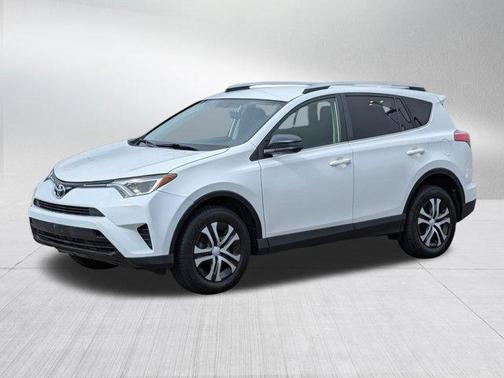 Super White 2016 Toyota RAV4 LE
