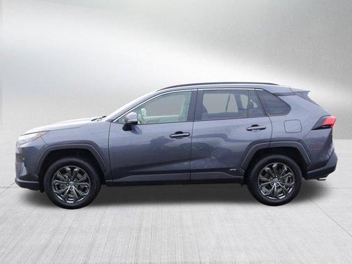 2022 Toyota RAV4 Hybrid XLE Premium