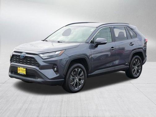 2022 Toyota RAV4 Hybrid XLE Premium