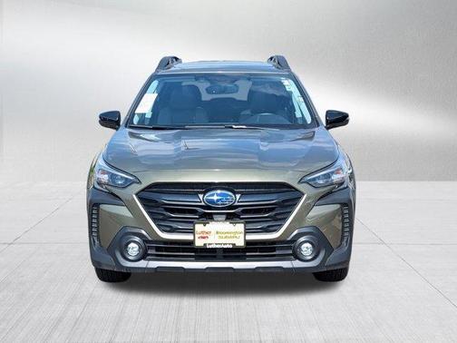 Autumn Green Metallic 2025 Subaru Outback Onyx Edition