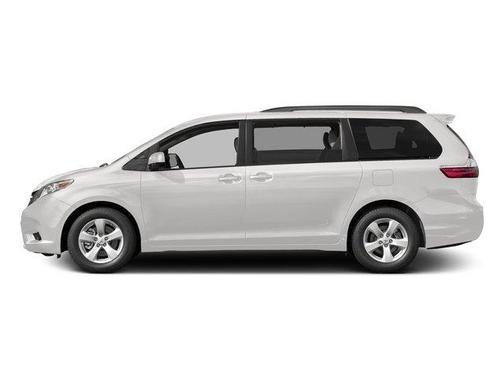 2017 Toyota Sienna LE